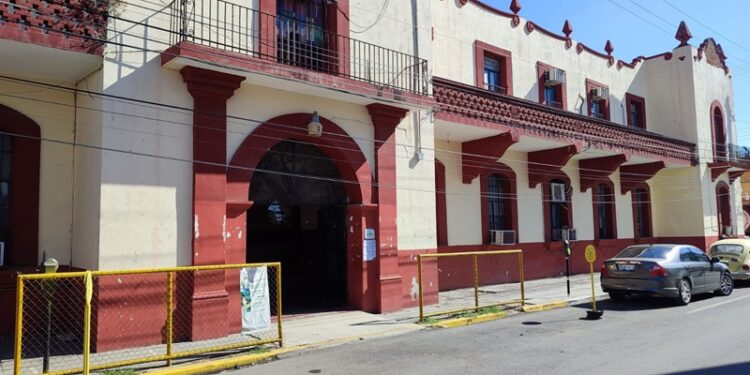 Ninos-migrantes-iran-a-las-escuelas-publicas-en-Tamaulipas-750x375