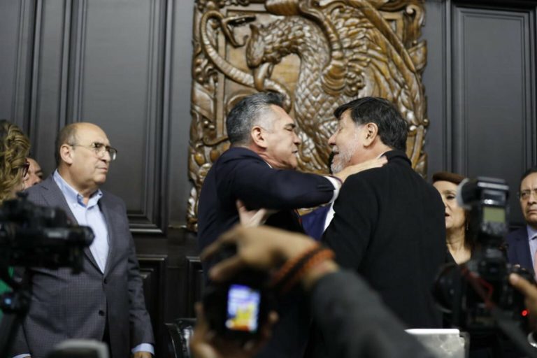 alejandro-alito-moreno-gerardo-fernandez-norona-congreso-1536x1024