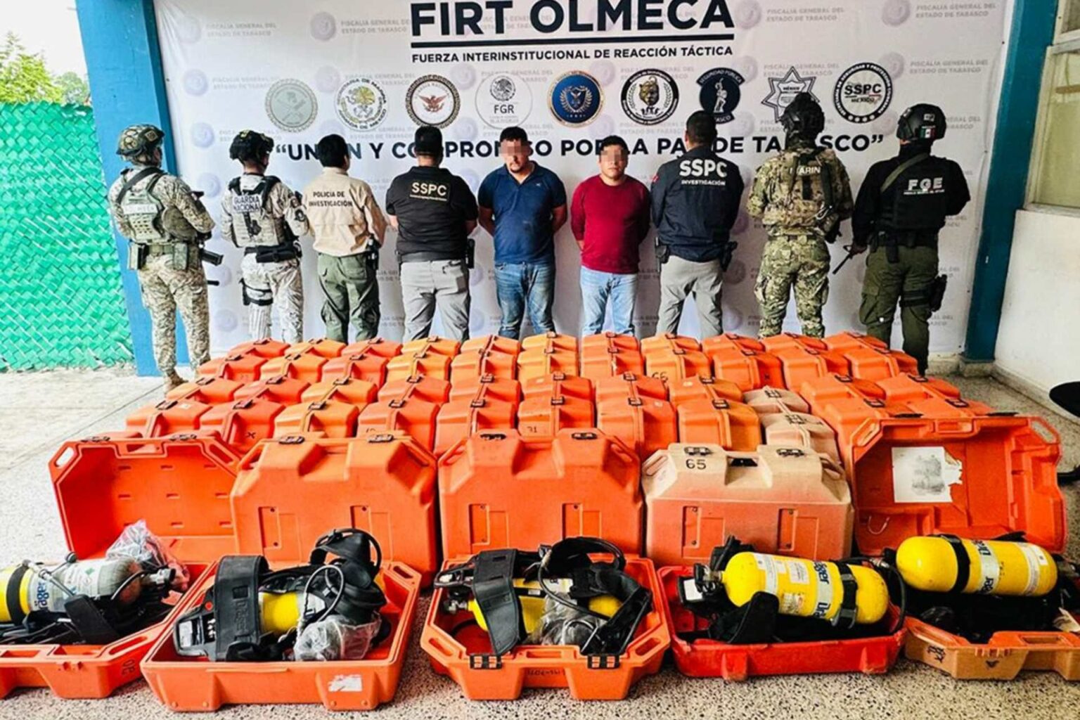 detendios-dos-piratas-asalto-plataforma-pemex-campeche-1536x1024