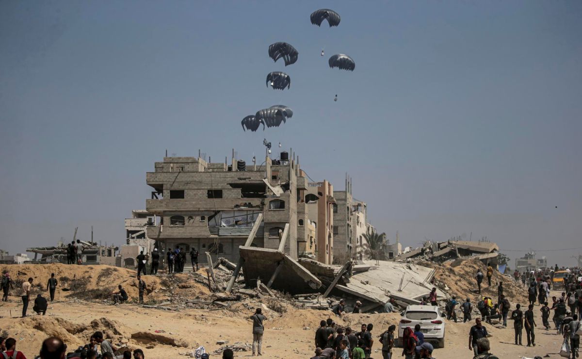 habitantes-de-gaza-reciben-ayuda-humanitaria-desde-el-aire