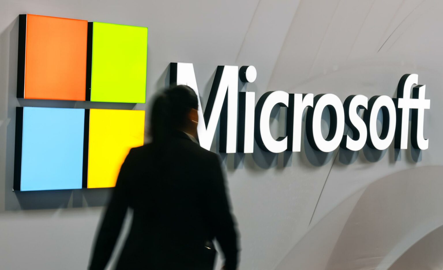 Microsoft anuncia que despedirá a unos 6.000 empleados