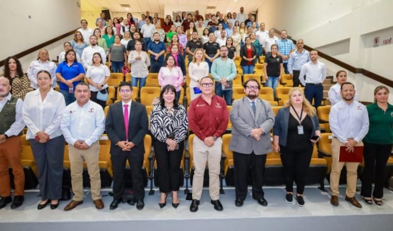 SGG-047-2025.-Capacita-Secretaria-General-de-Gobierno-a-personal-educativo-en-temas-de-derechos-humanos-2-850x500