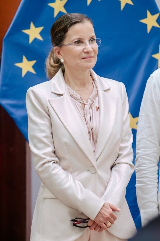 558806905_791693943616200_1350670400294080310_n