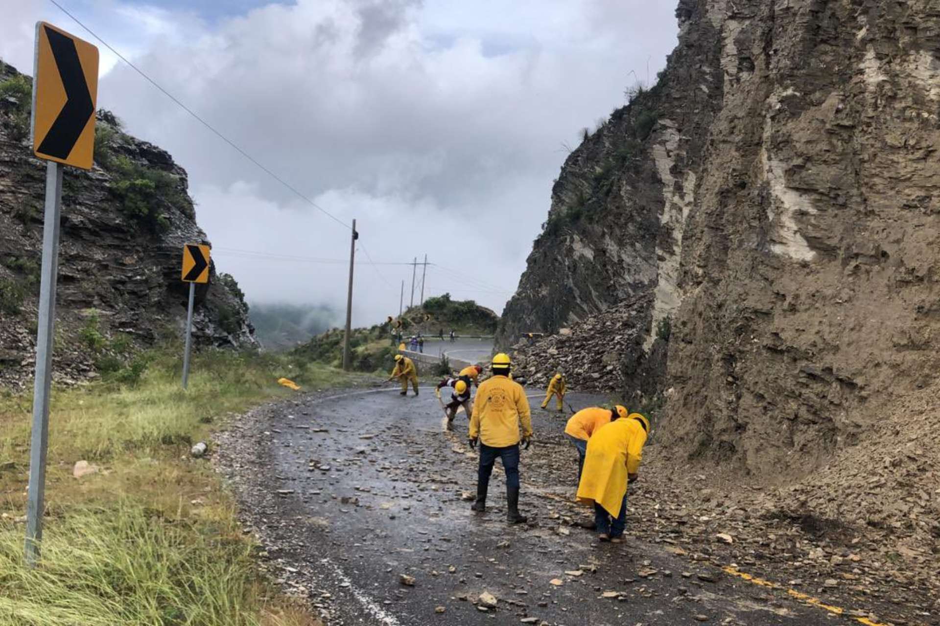 lluvias-deslaves-sierra-gorda-queretaro