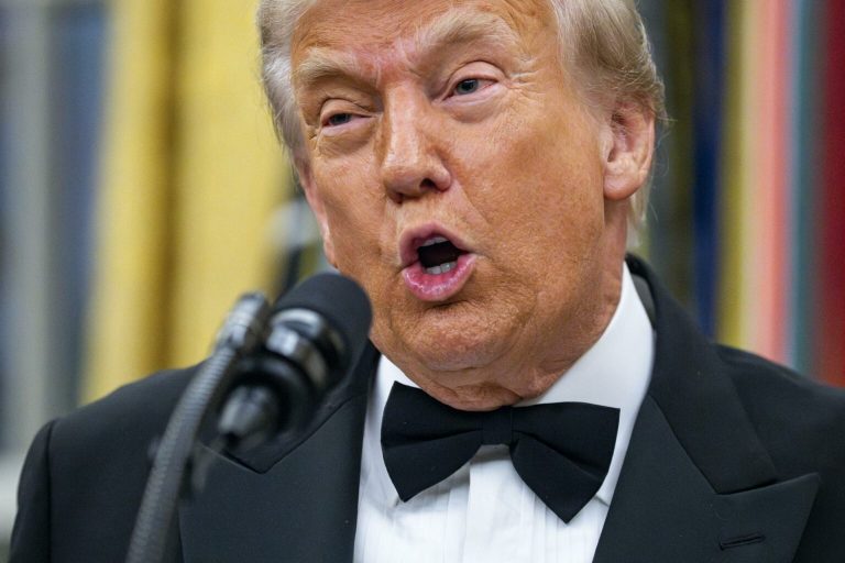 Trump advierte que no le gustaría que arrestaran a María Corina Machado