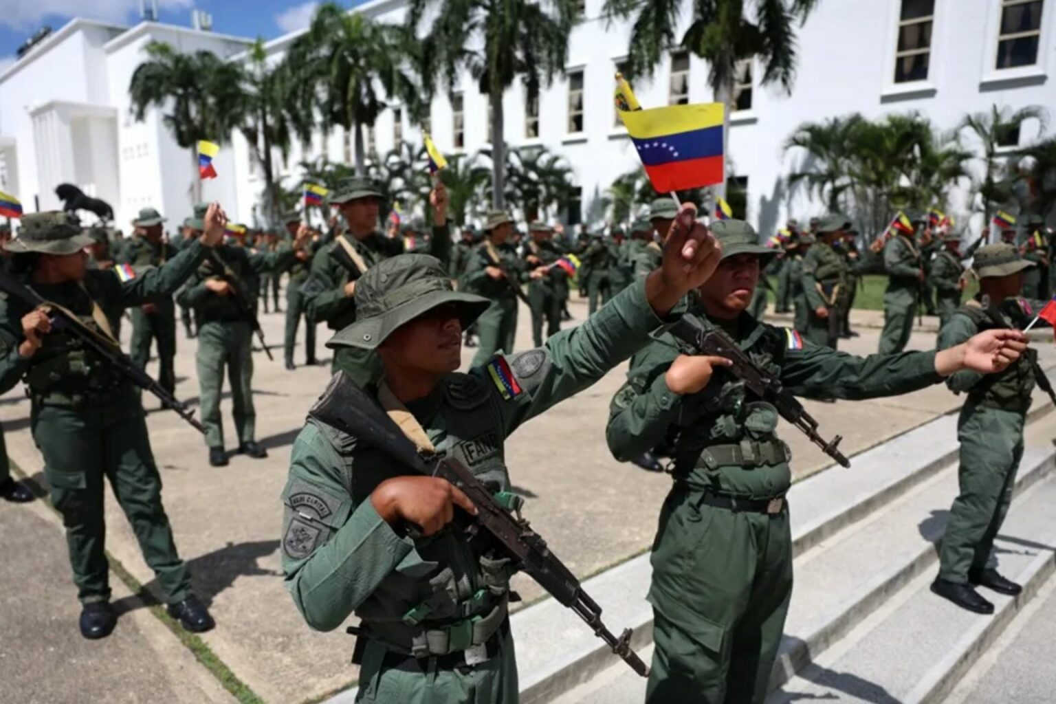 ejercito-venezuela-1-1536x1024