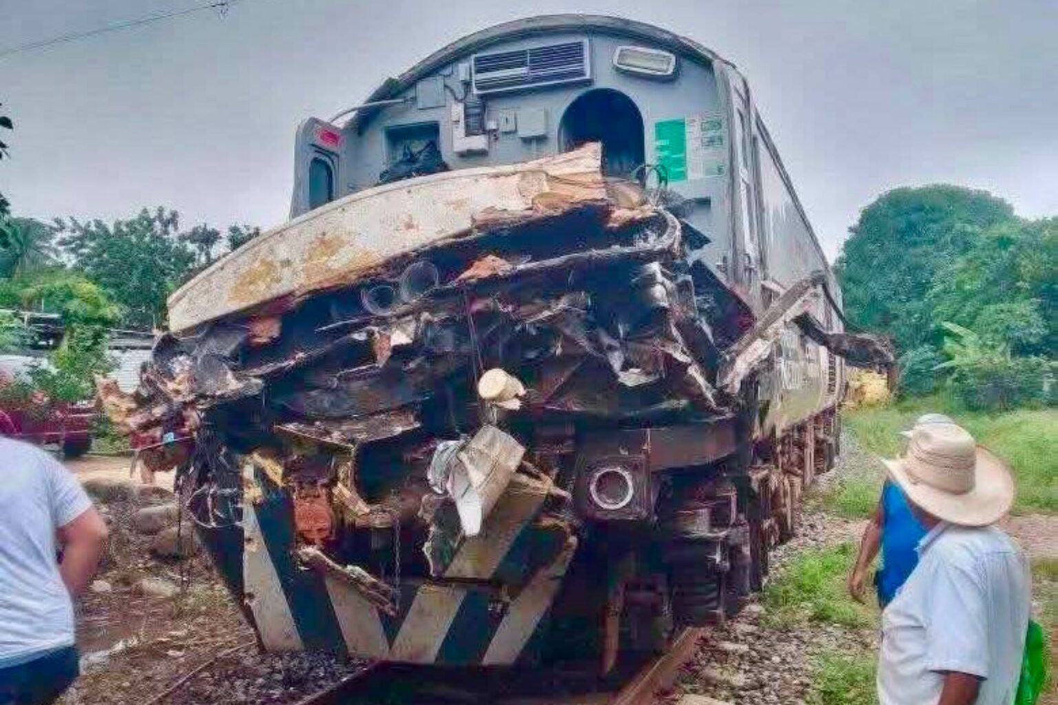 tren-interoceanico-choque-pichucalco-chiapas-1536x1024