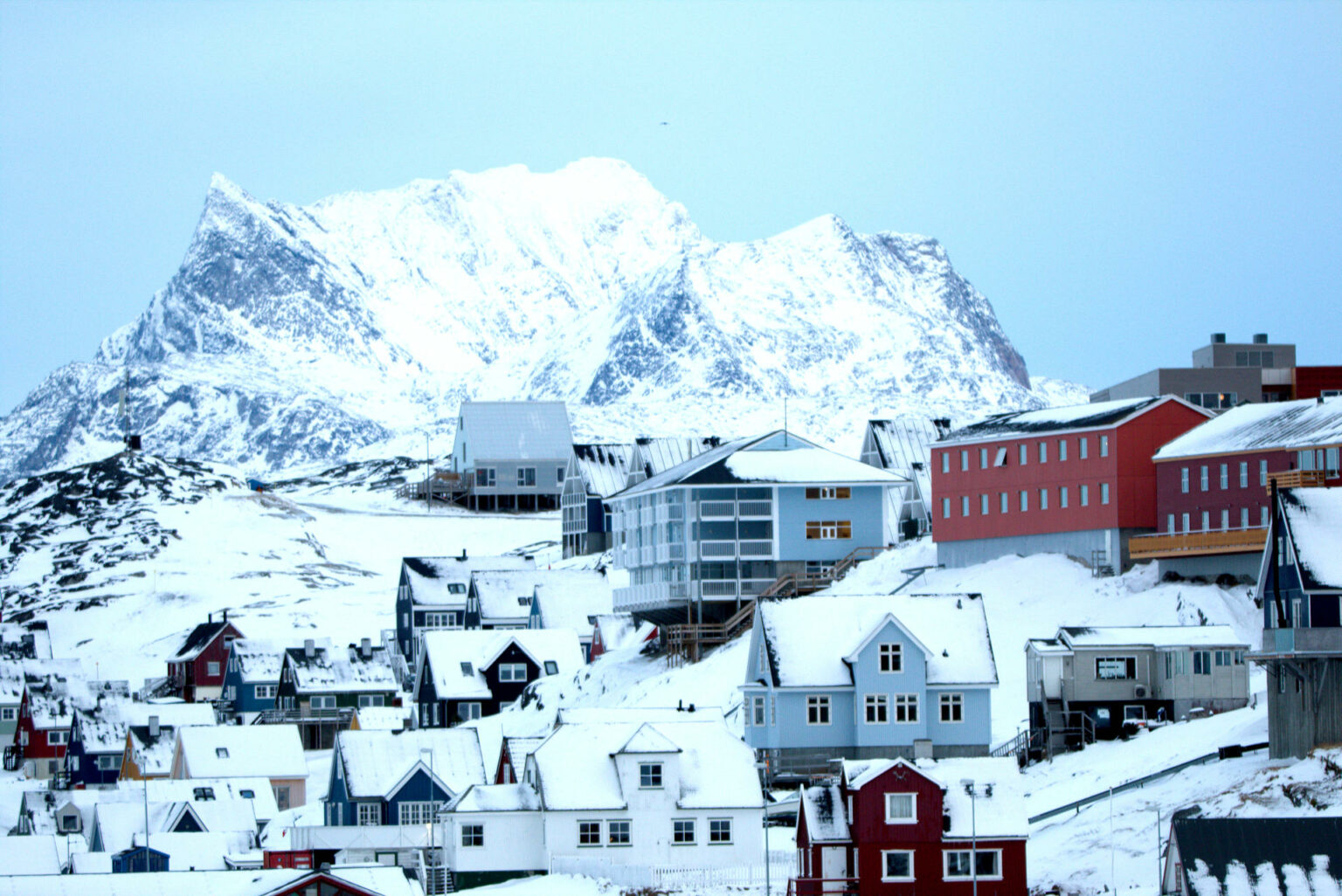 Las tierras raras y el oro, los grandes atractivos de Groenlandia que quiere Trump