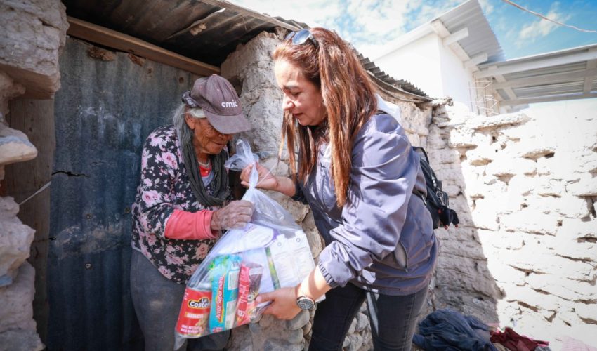 DIF-007-2026.-Entrega-DIF-Tamaulipas-canastas-alimentarias-a-poblacion-de-atencion-prioritaria-ante-las-bajas-temperaturas-2-850x500