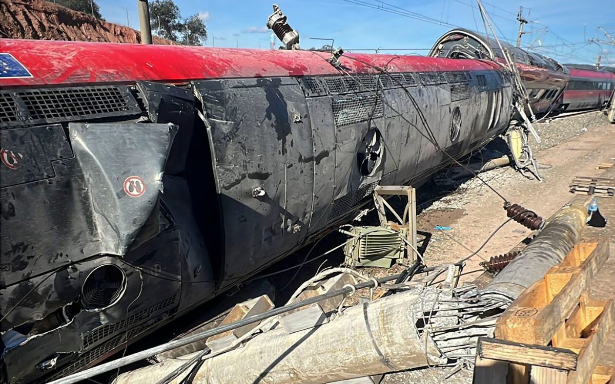 via-del-tren-investigacion-apunta-descarrilamiento