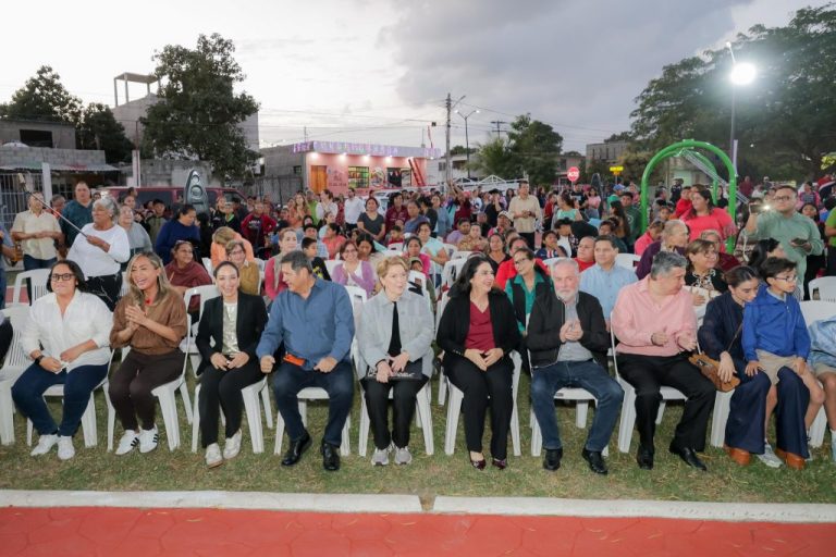 1-PUBLICOS-1024x683